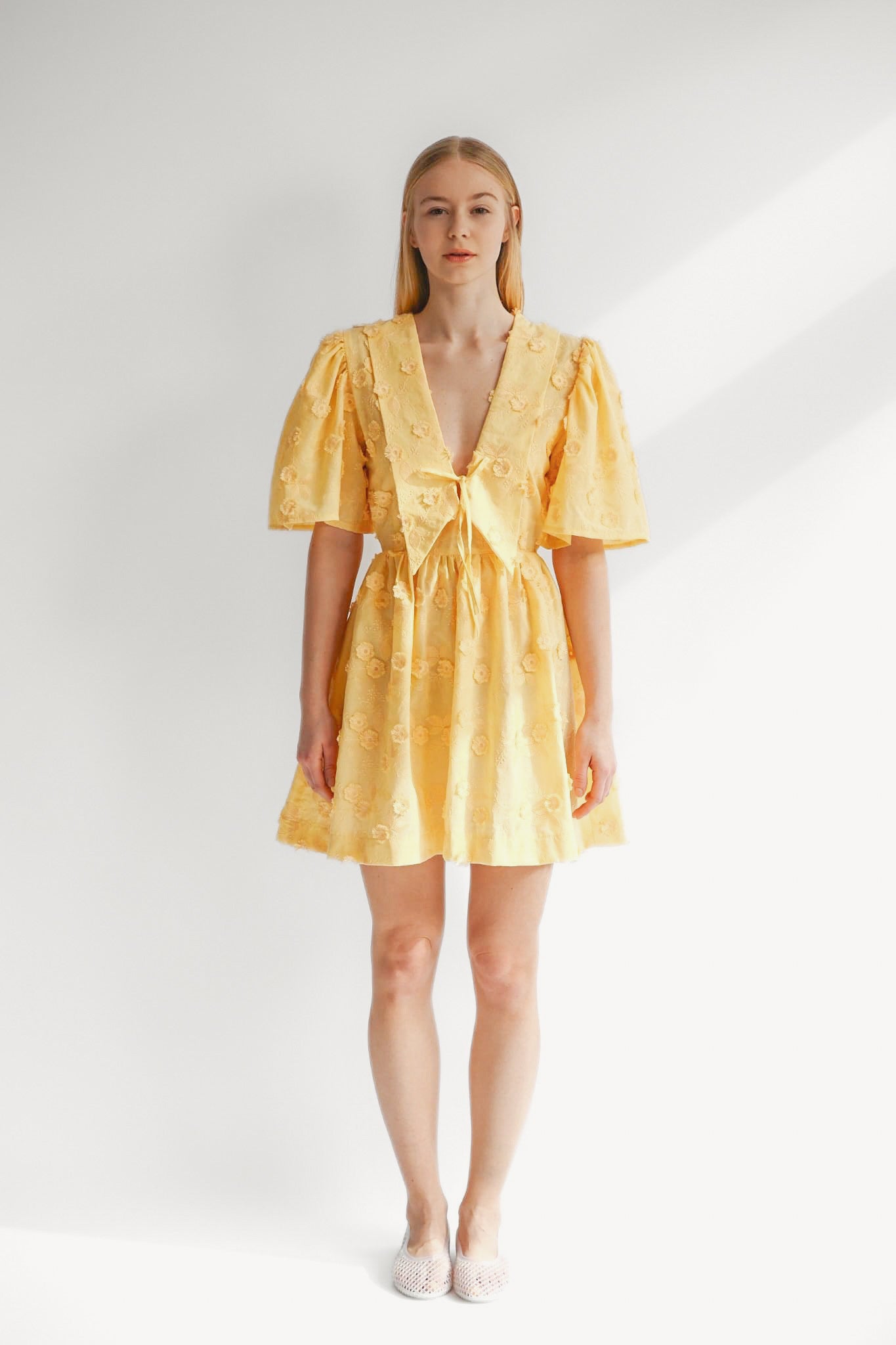 Lisa Sukienka Butter