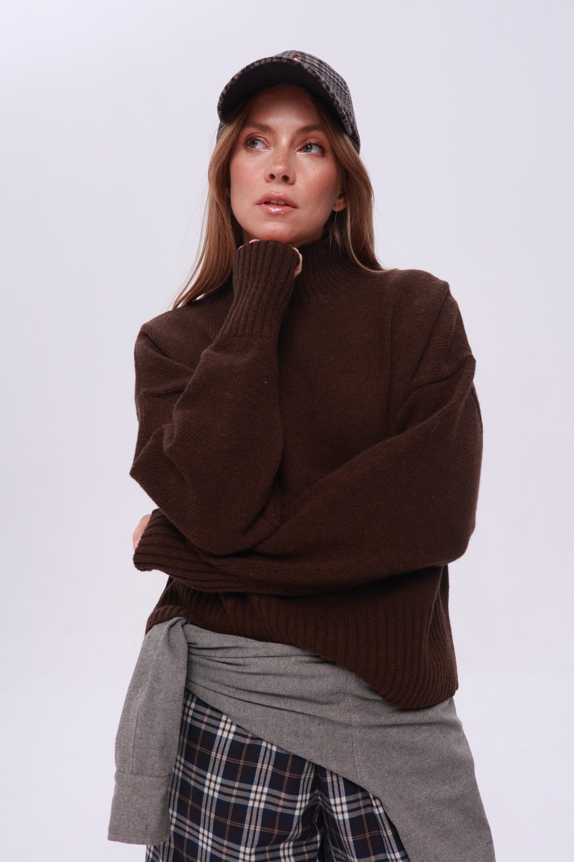 Sweter Wełniany Dolan Chocolate