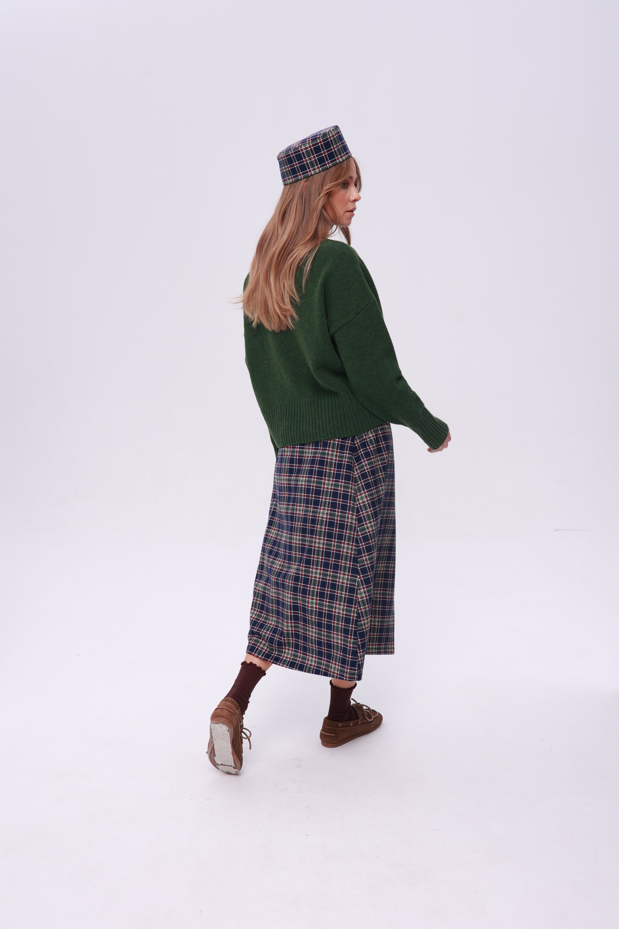 Sweter Wełniany Dolan Moss