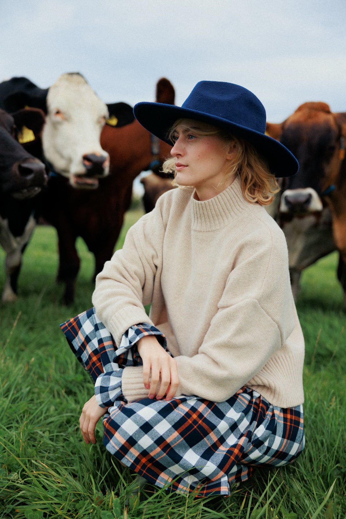 Sweter Dolan Cream